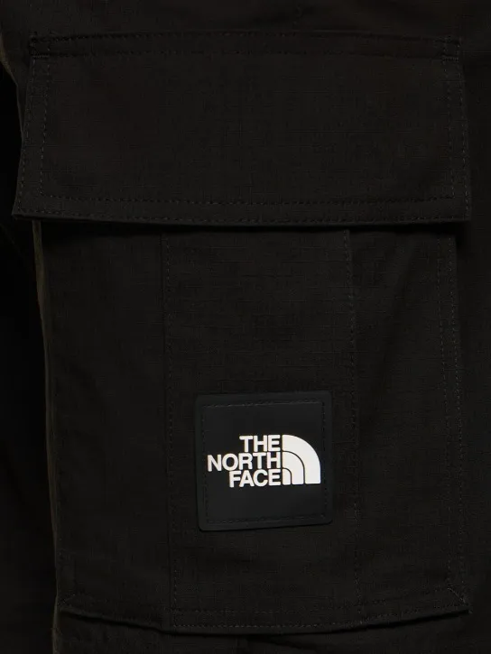 The North Face   NSE Cargo pants 